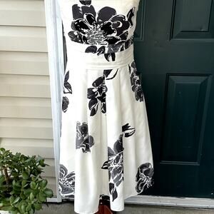 Ann Taylor Sz 6 100% Silk Cream Strapless Dress with Floral Print Event Occasion